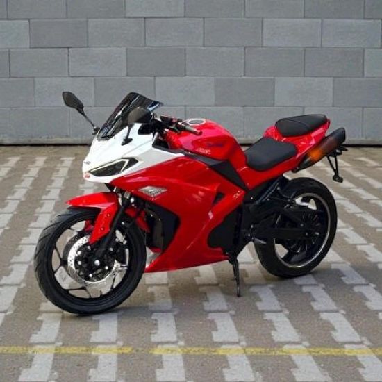 صورة دباب كهربائي سبور بتصميم جريء